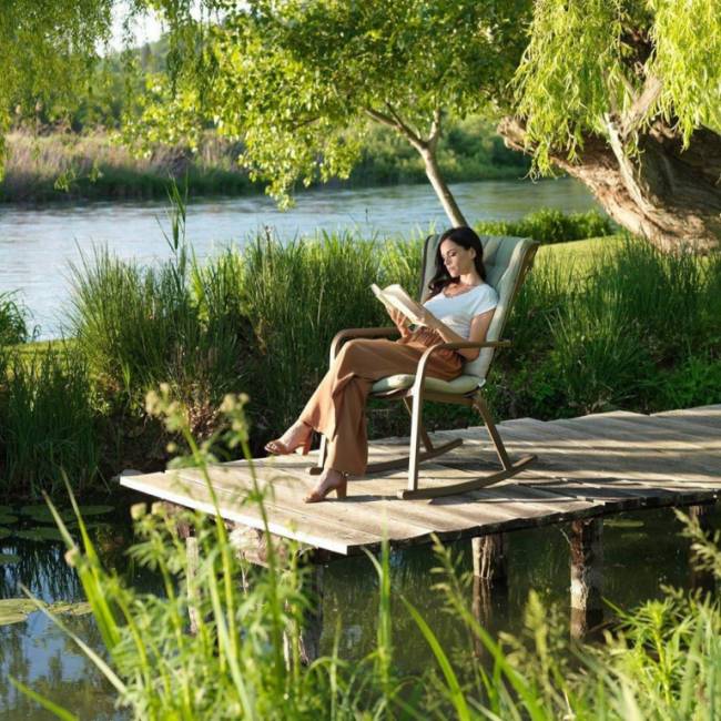 Кресло-качалка пластиковое Folio табак 720х810-925х1190-1125 мм Кресло-качалка пластиковое Folio табак 720х810-925х1190-1125 мм