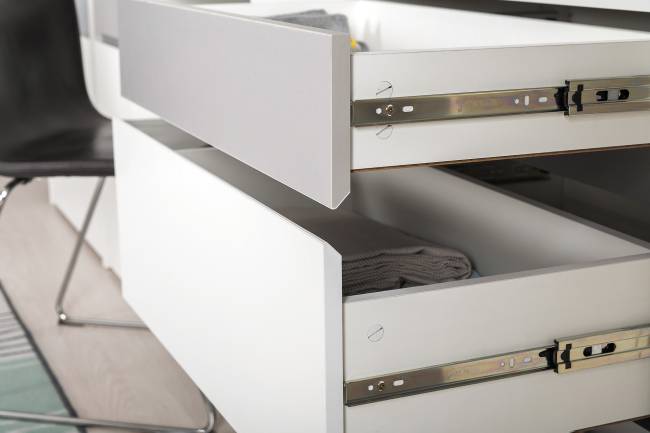 Два комода Торонто цвет белый шагрень/стальной серый