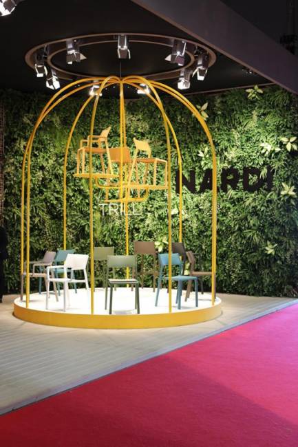 Стул пластиковый Trill Bistrot антрацит 500х515х825 мм Стул пластиковый Trill Bistrot антрацит 500х515х825 мм