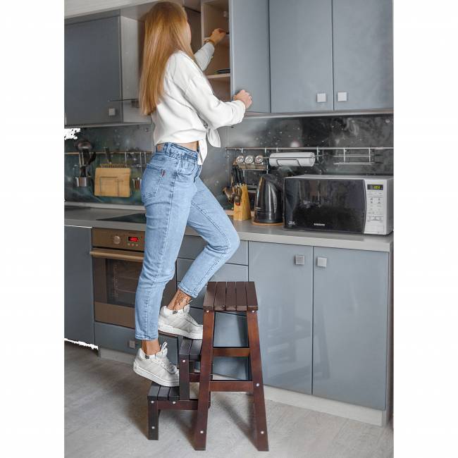 Табурет- стремянка орех