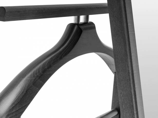 Вешалка костюмная с зеркалом на колесах В 24Н венге