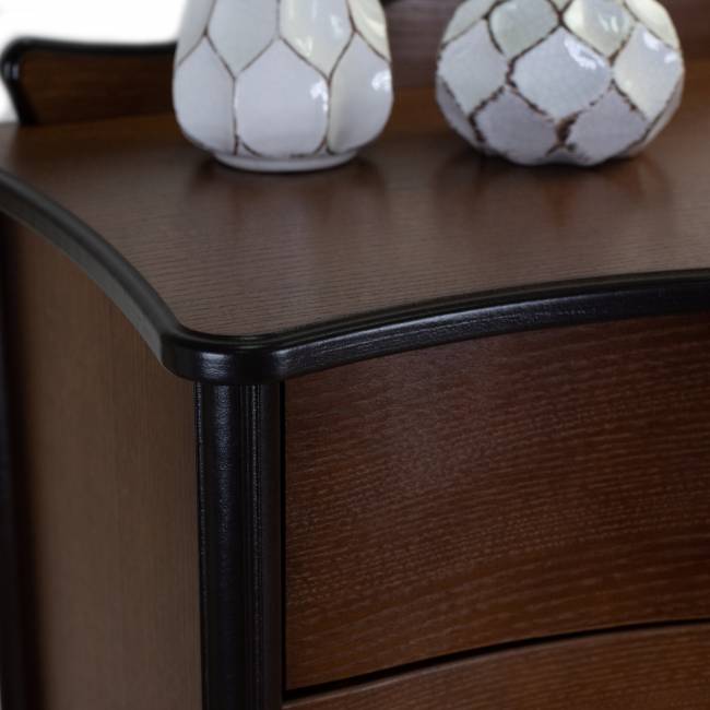 Комод Джульетта с распашными дверцами, орех Л Комод Джульетта с распашными дверцами, орех Л